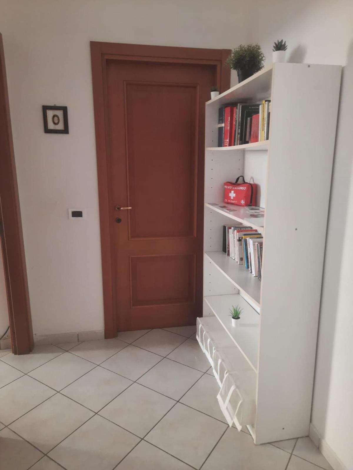 Ampio In Centro Naples